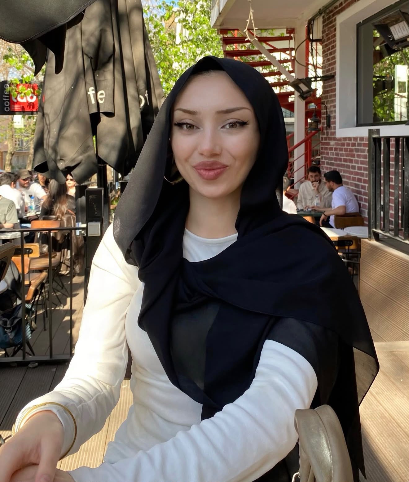 Bakras Mükemmel İlişki Escort Müjde